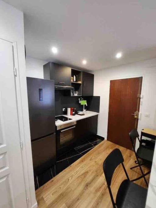 Superbe Appartement A 8 Minutes De La Nation. Paris Exterior foto